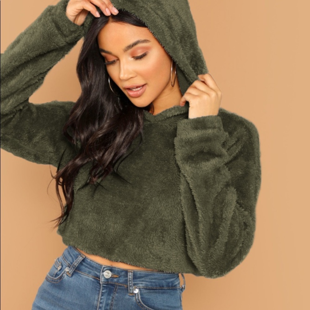 Green fuzzy sweater cropped hoodie